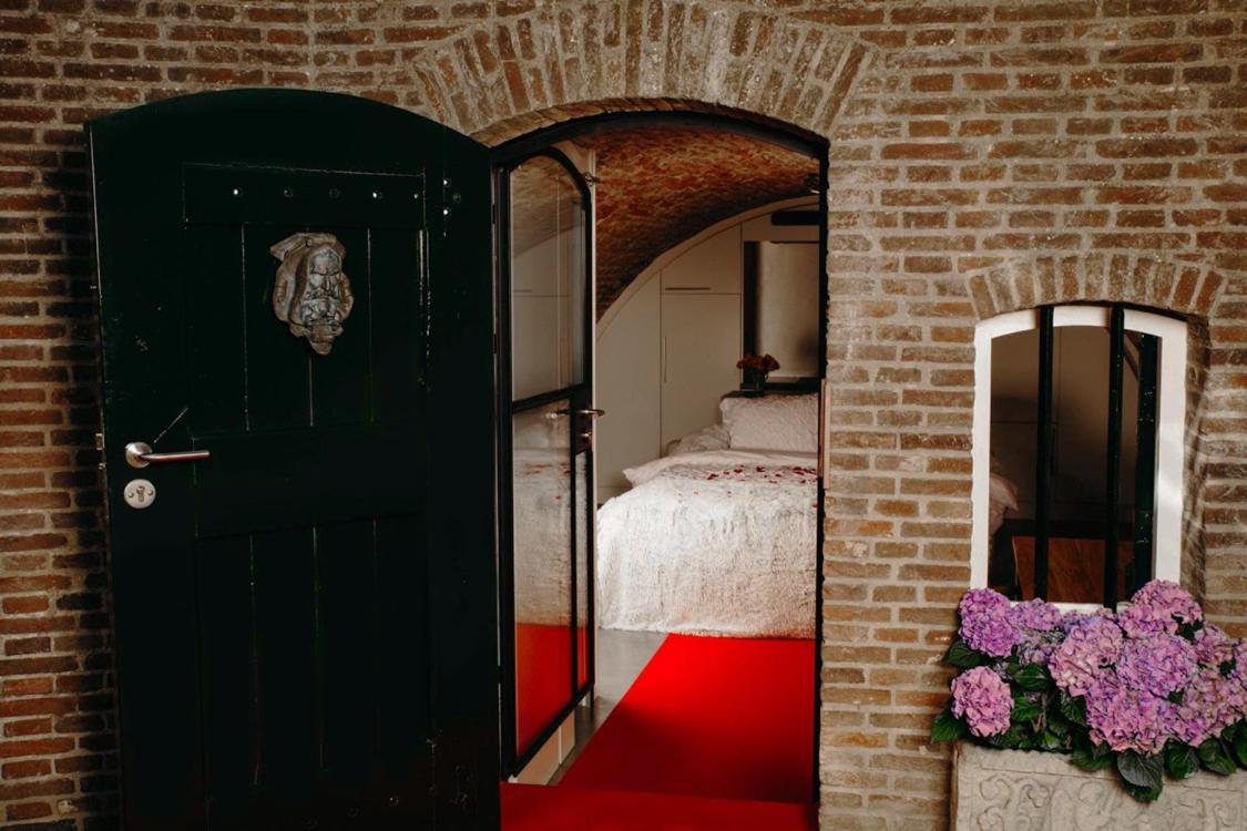 Uki-Hotel Utrecht Kültér fotó